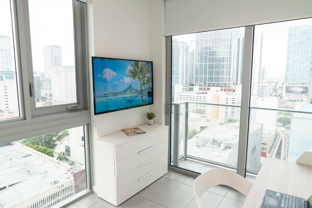 Charming 2 Bedroom Downtown Miami 2106 Free Parking المظهر الخارجي الصورة